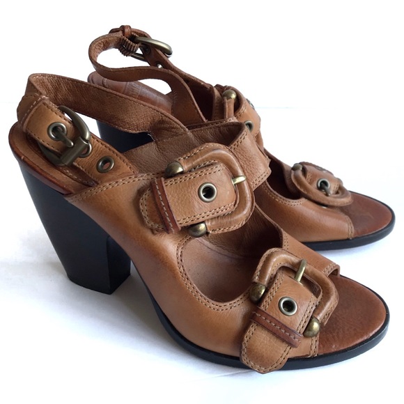 Frye Shoes - Frye Amy Slingback Chunky Heel Brown Sandals 7